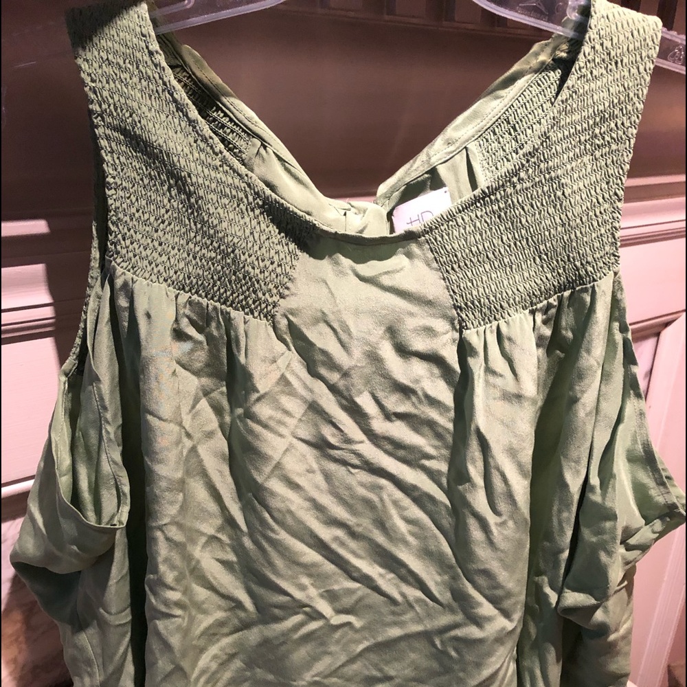 Anthropologie HD Paris 100% silk top preowned